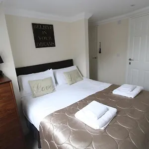 Westcliff House - 4 Bedrooms Bournemouth